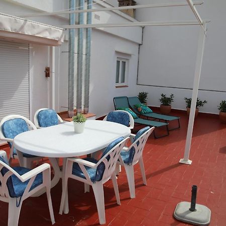 Apartaments Agneta - Vela カンブリルス エクステリア 写真
